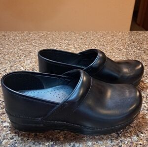 Women's Black Dansko Professional Box Clog